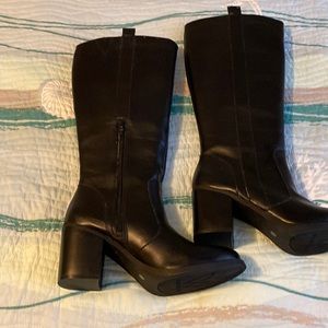 Worthington black leather boots